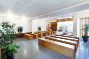 interieur chapelle funeraire