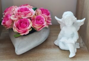 pot de fleurs en rose