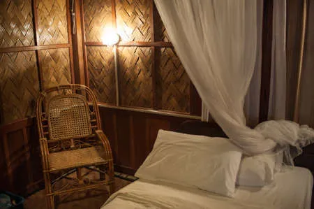 Chambre funéraire intime et chaleureuse pour le repos du défunt